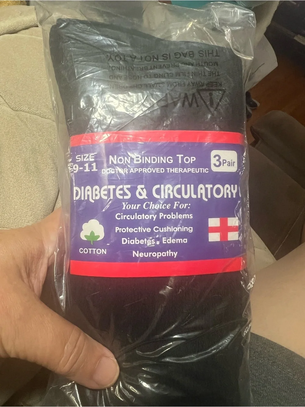3 pair size 9-11 diabetic circulation socks brand new